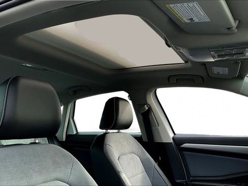 New 2026 Volkswagen Jetta SE image 25