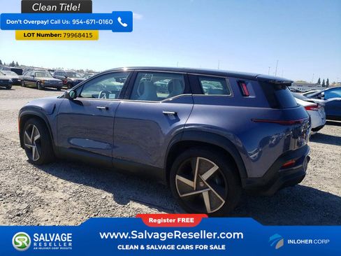 Used 2023 Fisker Ocean Extreme image 3