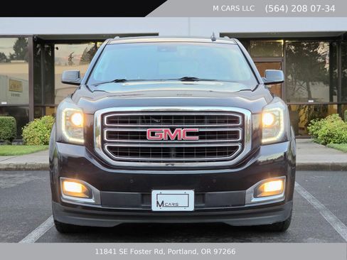 Used 2020 GMC Yukon SLT AWD/4WD image 2
