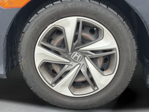 Used 2019 Honda Civic LX image 25
