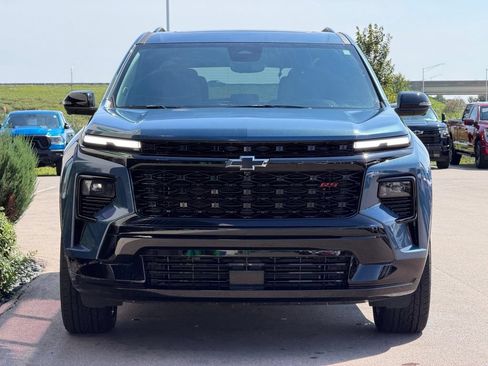 Used 2026 Chevrolet Traverse RS w/ LPO, Floor Liner Package AWD/4WD image 6