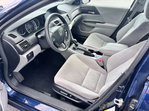 Used 2014 Honda Accord EX image 12