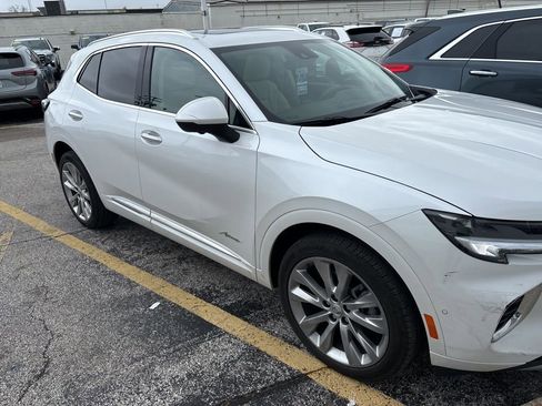 Used 2023 Buick Envision Avenir AWD/4WD image 6