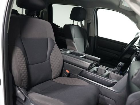 Used 2024 Toyota Tundra SR AWD/4WD image 27
