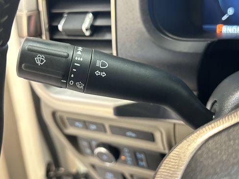 Used 2024 Ford F150 Platinum w/ Equipment Group 703A Plus image 38