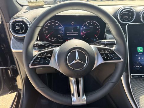 Used 2026 Mercedes-Benz GLC 300 image 22