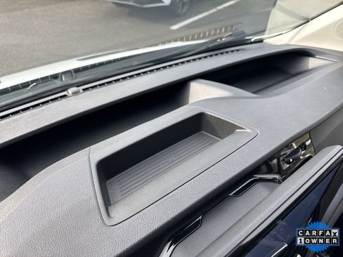 Used 2024 Ford Transit 350 XLT image 28