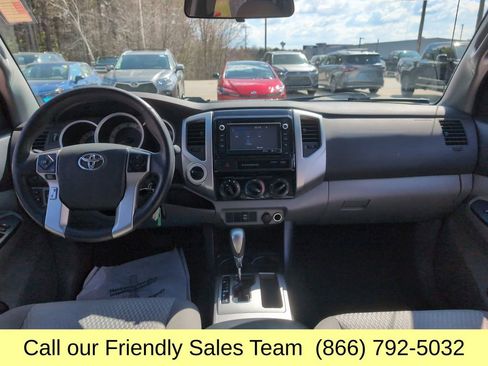 Used 2015 Toyota Tacoma 4x4 Double Cab w/ SR5 Package image 15