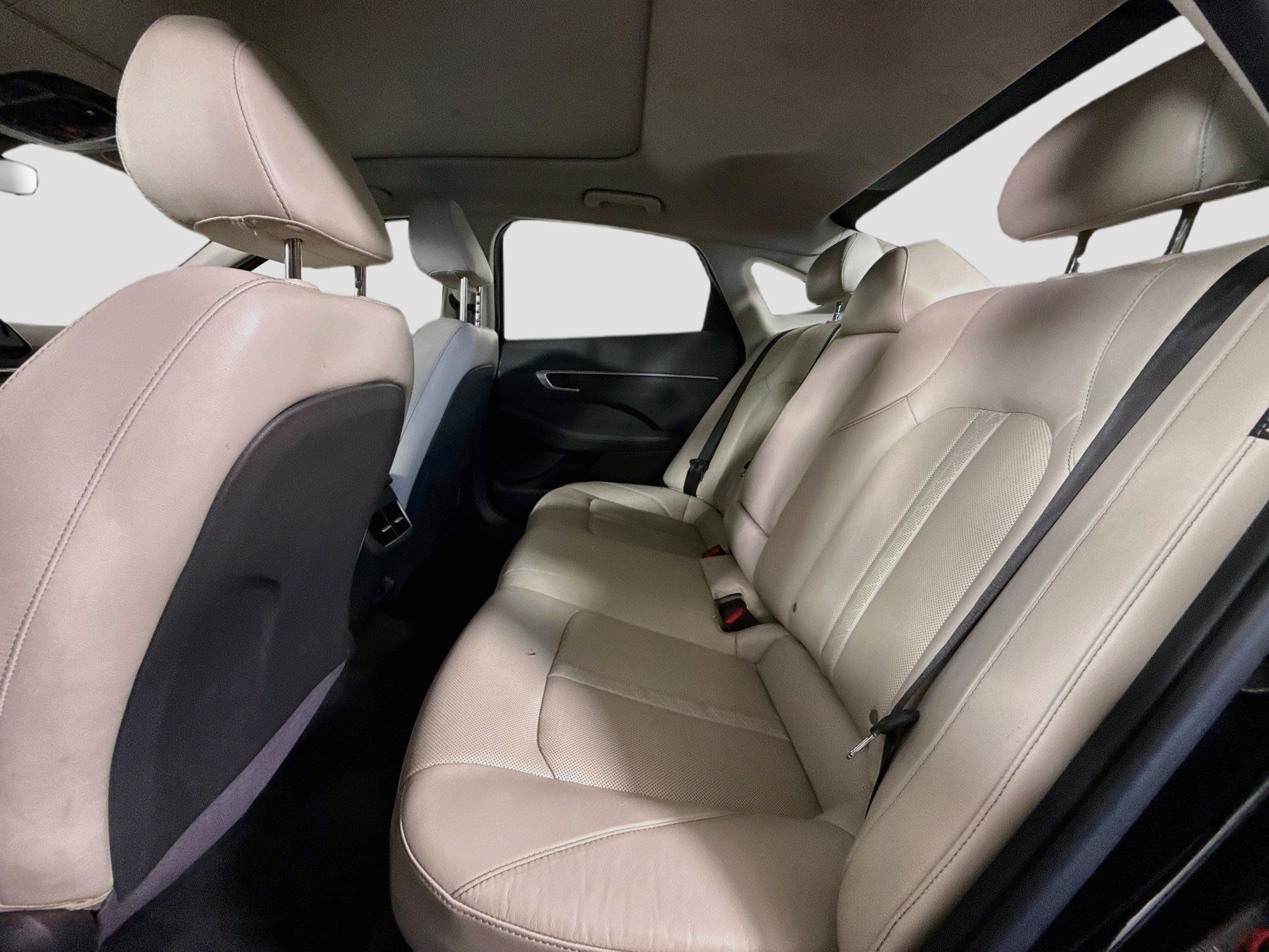 Used 2020 Hyundai Sonata Limited FWD image 25