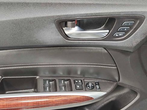 Used 2017 Acura TLX V6 w/ Technology Package image 15