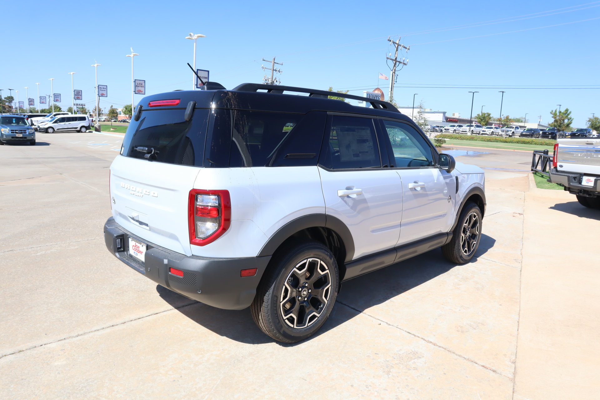 New 2026 Ford Bronco Sport Outer Banks w/ Outer Banks Tech Package+ AWD/4WD image 21