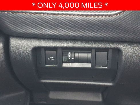 Used 2025 Subaru Forester Touring AWD/4WD image 24