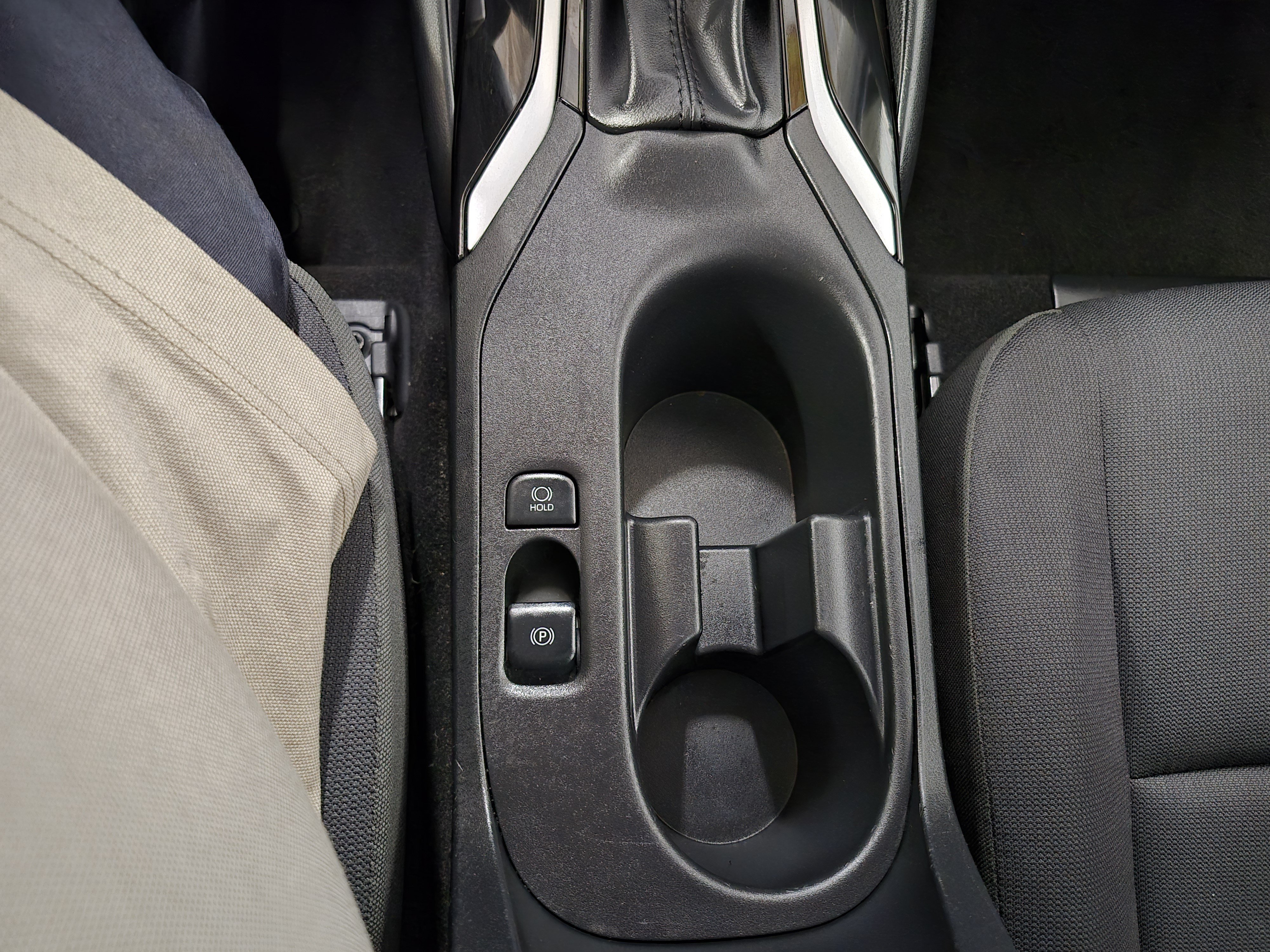 Used 2025 Toyota Corolla LE FWD image 27