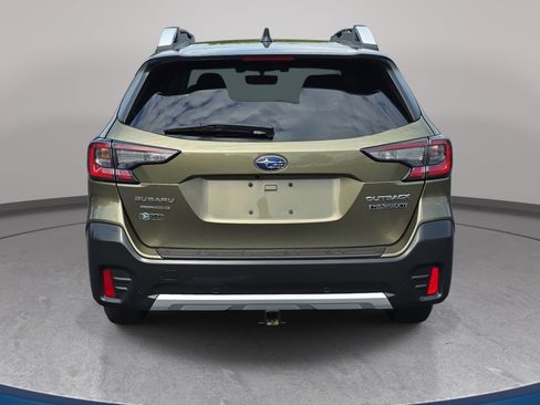 Used 2022 Subaru Outback Touring XT AWD/4WD image 6