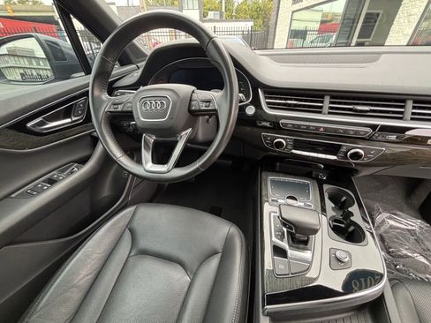 Used 2018 Audi Q7 3.0T Prestige w/ Prestige Package image 27
