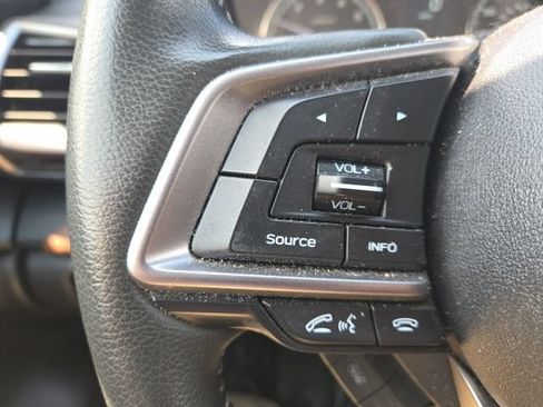 Used 2023 Subaru Forester Touring AWD/4WD image 5
