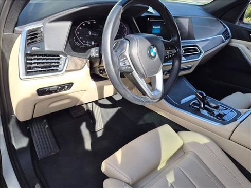 Used 2022 BMW X5 sDrive40i RWD image 2