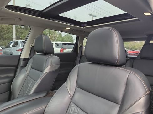 Used 2021 Nissan Murano Platinum image 24