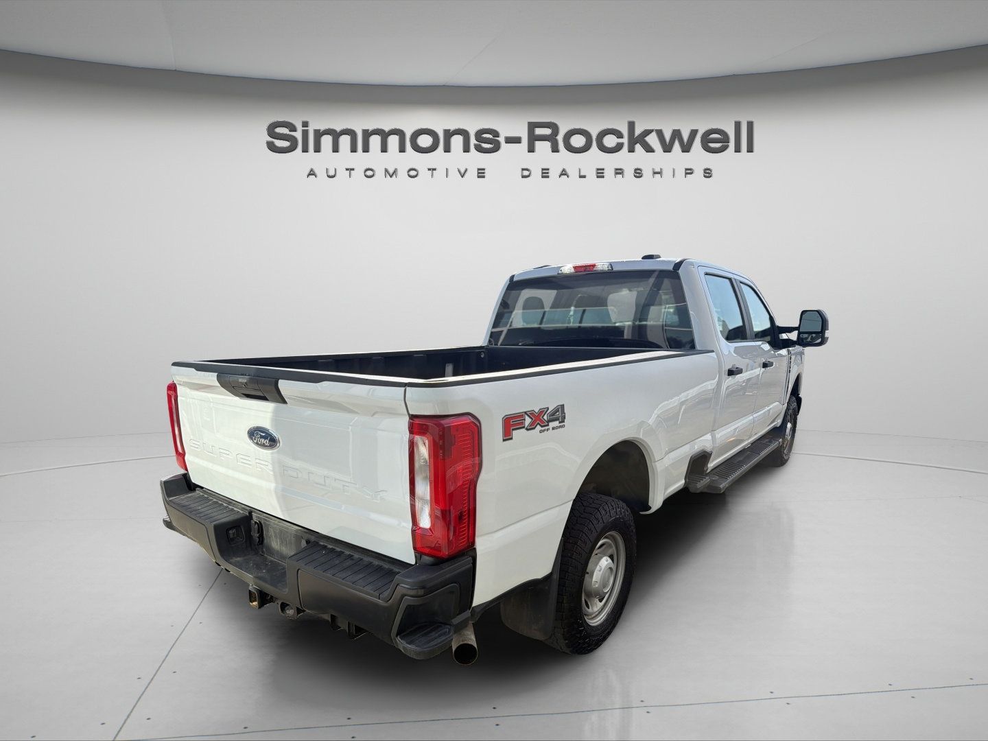 Used 2024 Ford F250 XL w/ FX4 Off-Road Package AWD/4WD image 5