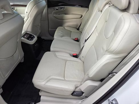 Used 2017 Volvo XC90 T8 Inscription w/ Vision Package AWD/4WD image 16