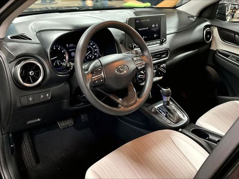 Used 2023 Hyundai Kona SEL image 16