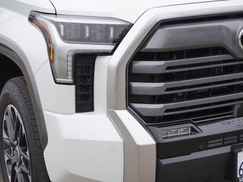 Used 2024 Toyota Tundra Limited image 3