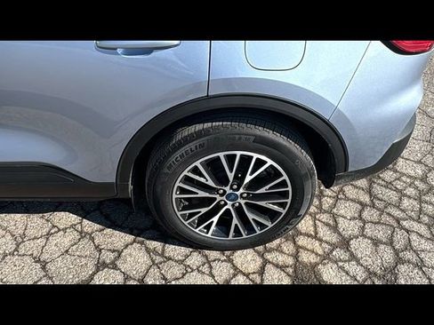 Certified 2022 Ford Escape SEL w/ Technology Package FWD image 27