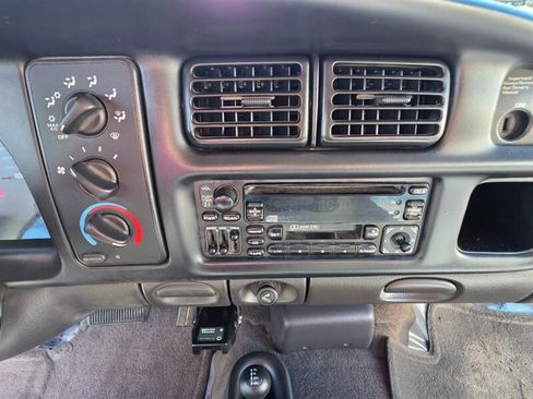 Used 2001 Dodge Ram 2500 Truck 4x4 Quad Cab image 33