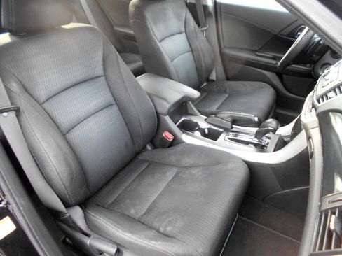 Used 2013 Honda Accord Sport image 22