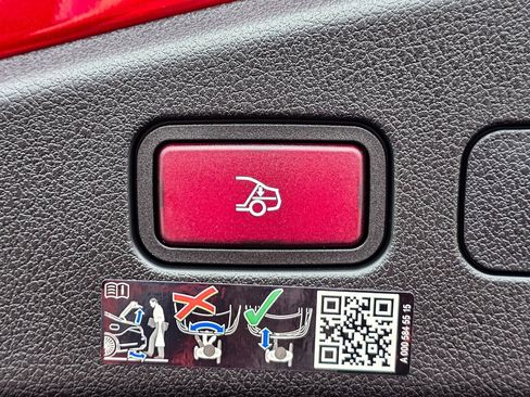 New 2026 Mercedes-Benz CLE 300 4MATIC Cabriolet image 30