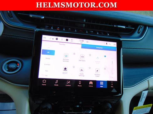 New 2025 Jeep Grand Cherokee Limited RWD image 31