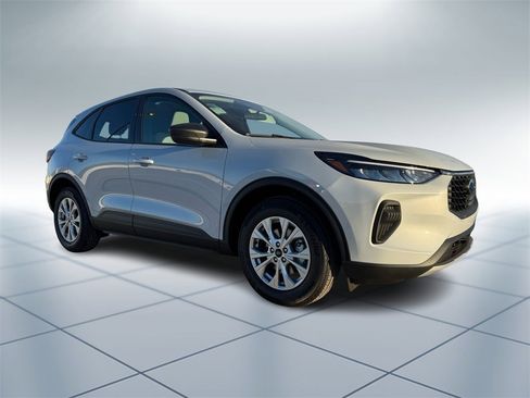 New 2026 Ford Escape Active w/ Tech Pack #1 image 2