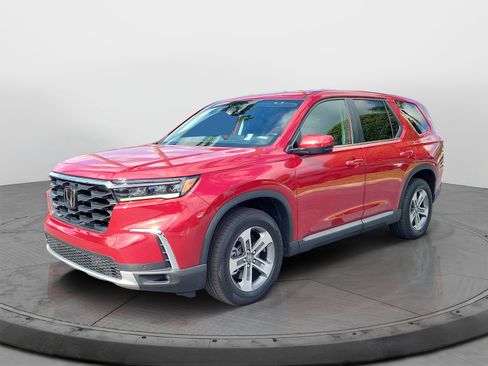 Certified 2024 Honda Pilot EX-L image 3