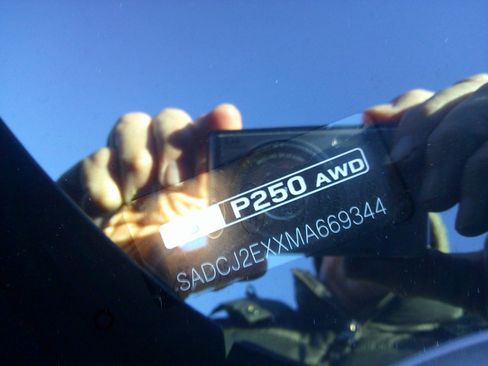 Used 2021 Jaguar F-PACE S image 41