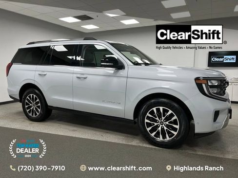 Used 2025 Ford Expedition Platinum AWD/4WD image 1