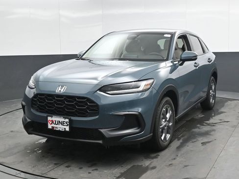 New 2026 Honda HR-V LX image 5