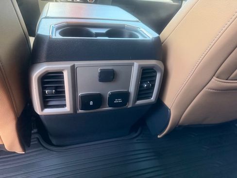 Used 2022 Ford F350 Lariat w/ FX4 Off-Road Package AWD/4WD image 23