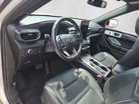 Used 2021 Ford Explorer ST w/ Equipment Group 401A AWD/4WD image 13