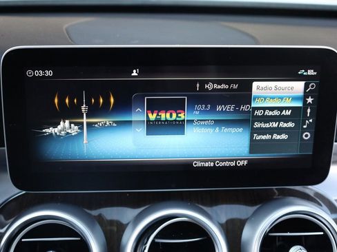 Used 2020 Mercedes-Benz C 300 C 300 Sedan image 36