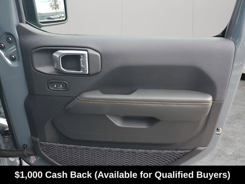 New 2026 Jeep Wrangler Sahara AWD/4WD image 15