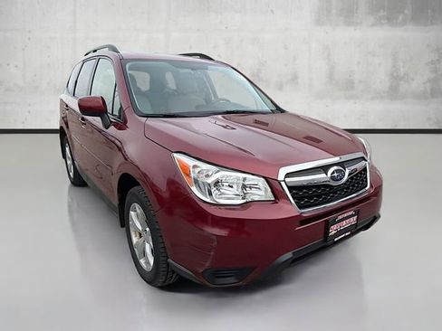 Used 2016 Subaru Forester 2.5i Premium w/ All-Weather Package image 3