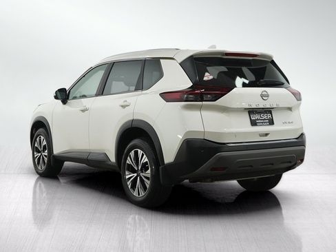 Used 2023 Nissan Rogue SV w/ SV Premium B Package AWD/4WD image 4