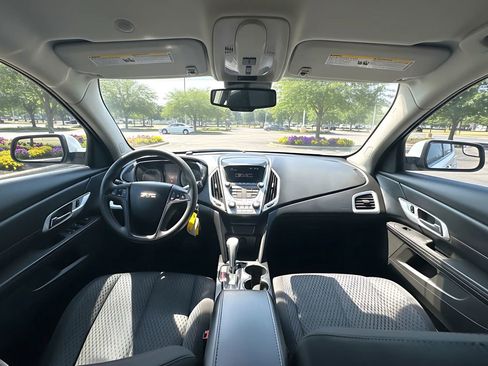 Used 2012 GMC Terrain SLE image 12