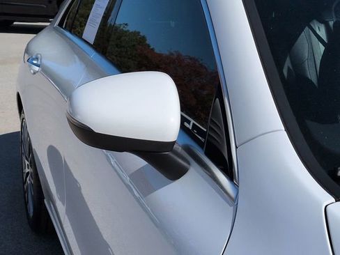 Used 2025 Mercedes-Benz CLA 250 4MATIC image 11