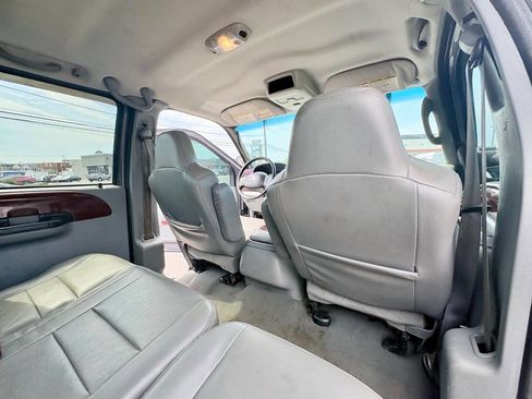 Used 2007 Ford F350 Lariat AWD/4WD image 29