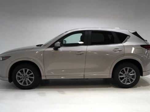 Used 2025 MAZDA CX-5 AWD 2.5 S w/ Preferred Package image 4