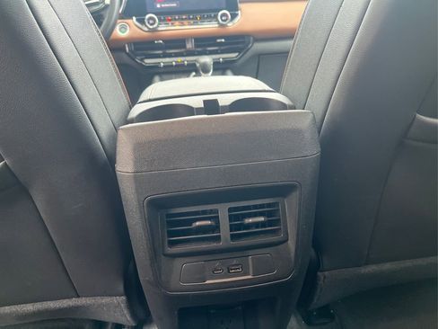 Used 2023 GMC Canyon AT4 w/ AT4 Premium Package image 21