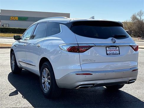 Certified 2022 Buick Enclave Premium image 3