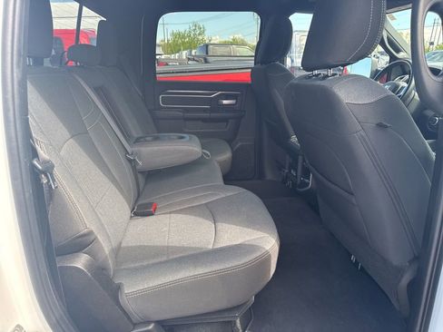 Used 2022 RAM 2500 Big Horn w/ Level C Equiment Group AWD/4WD image 38
