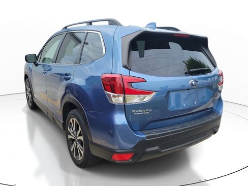 Used 2021 Subaru Forester Limited w/ Popular Package #3 AWD/4WD image 4